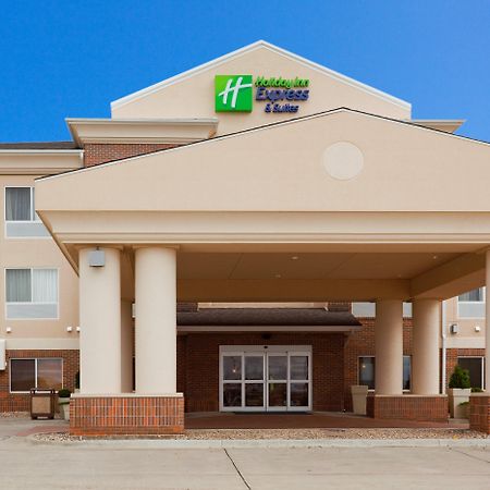 Holiday Inn Express & Suites Yankton By Ihg Exterior foto