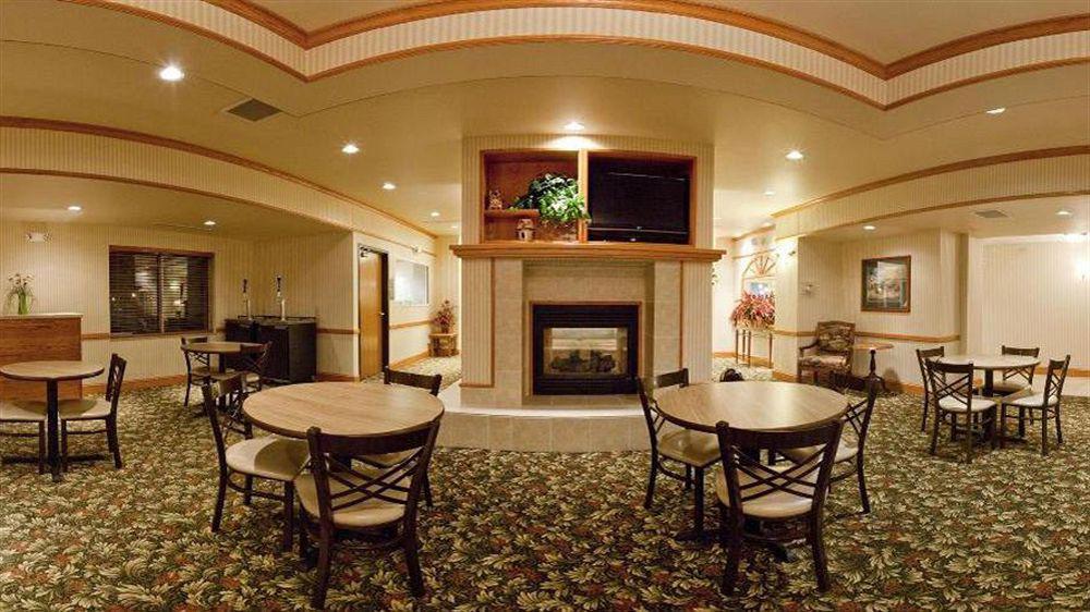 Holiday Inn Express & Suites Yankton By Ihg Exterior foto