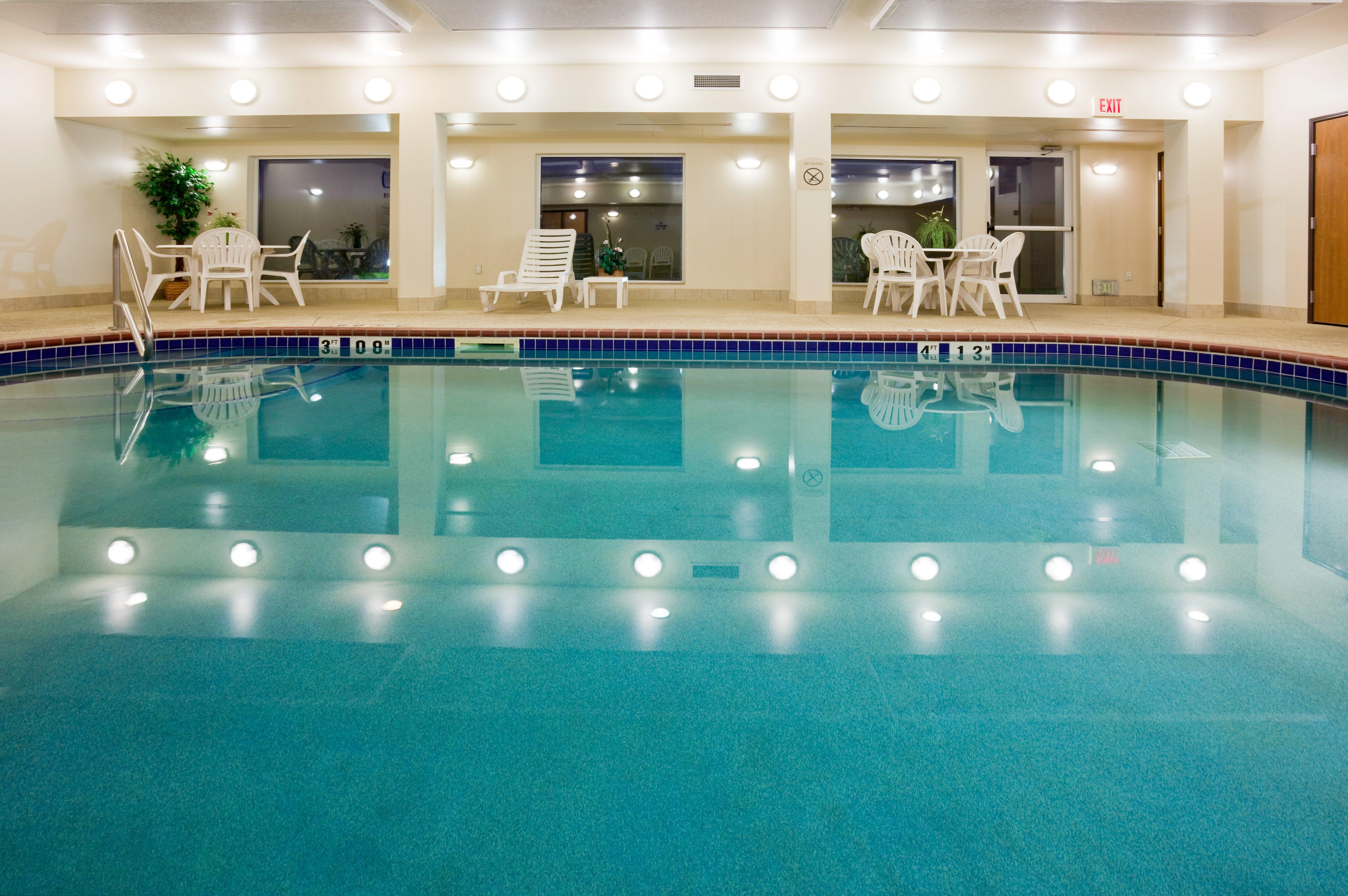 Holiday Inn Express & Suites Yankton By Ihg Exterior foto