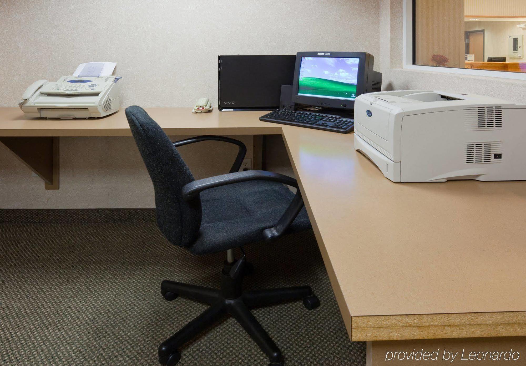 Holiday Inn Express & Suites Yankton By Ihg Facilidades foto