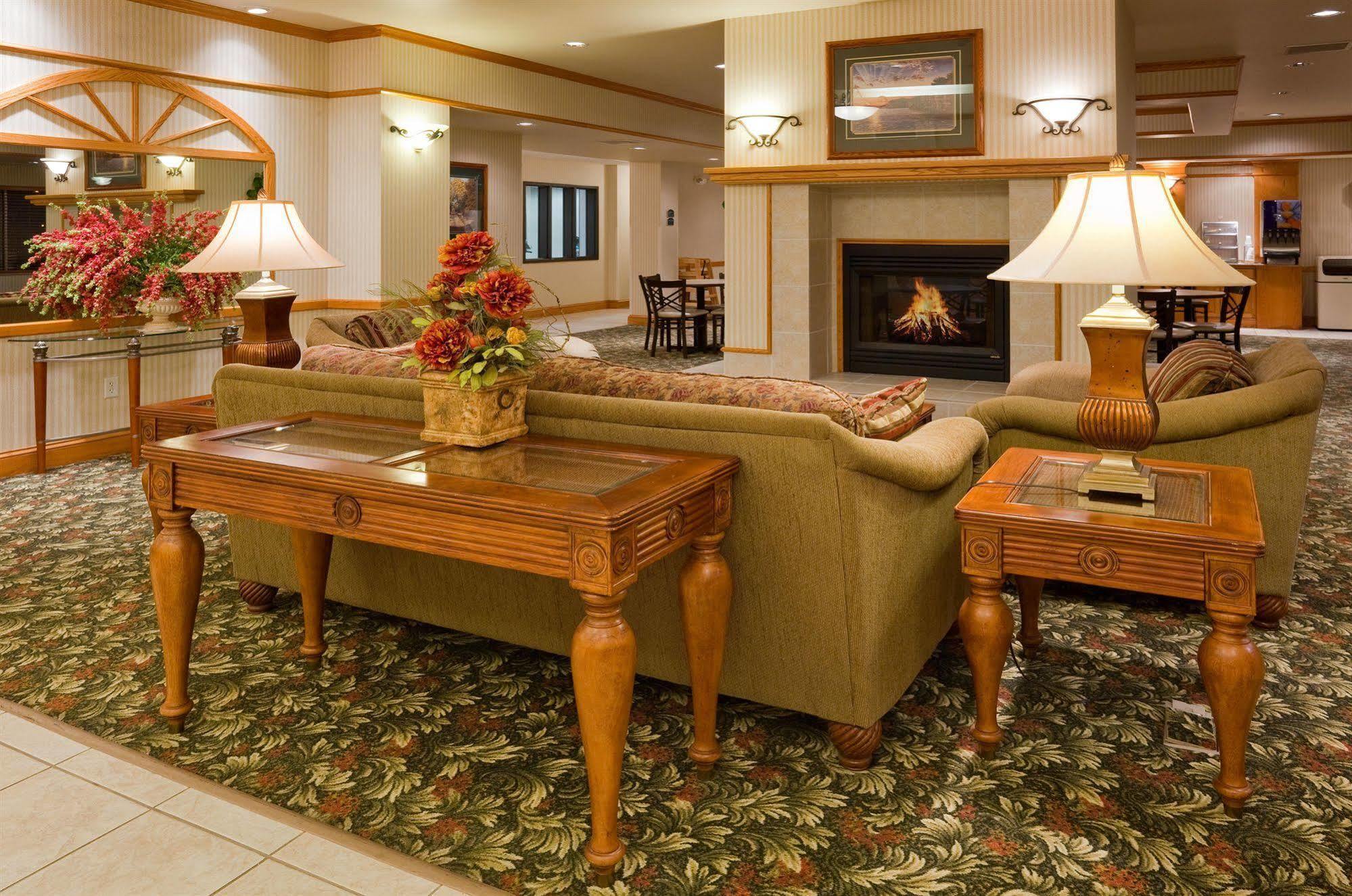 Holiday Inn Express & Suites Yankton By Ihg Interior foto
